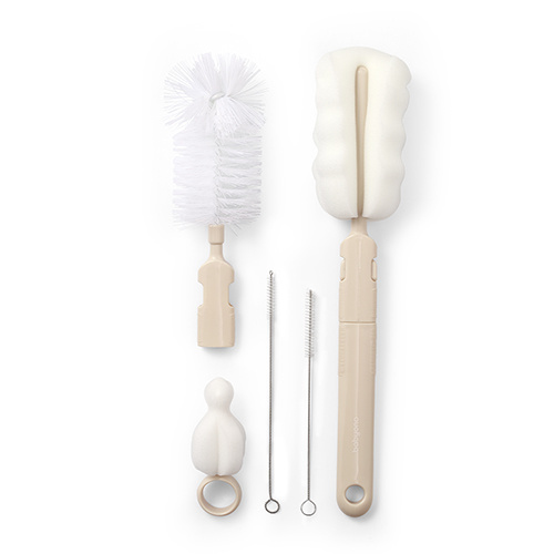 735/04 BOTTLE AND PACIFIER BRUSH SET BEIGE