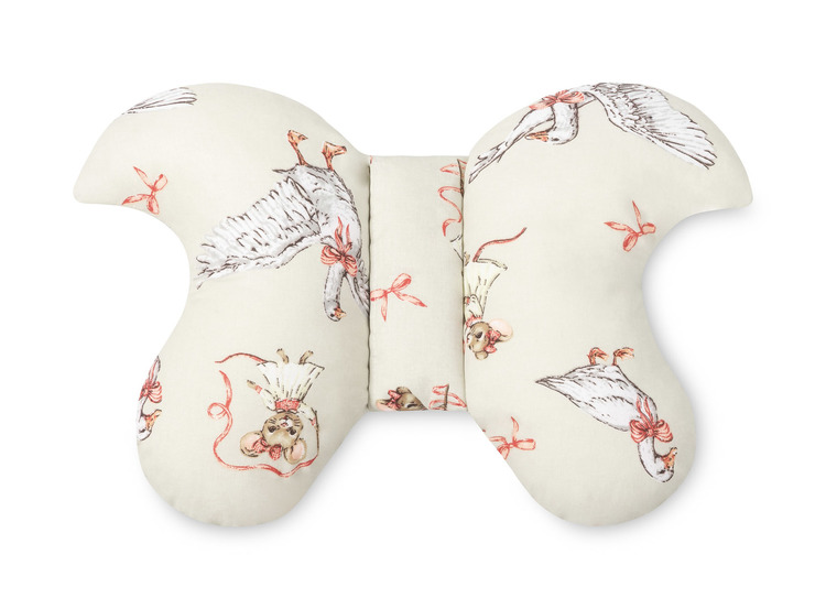 BUTTERFLY PILLOW 26x35 GOOSE AND MOUSE